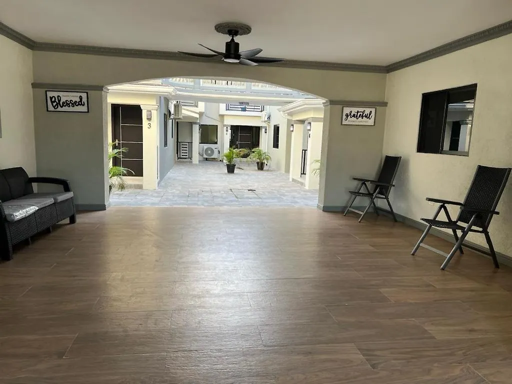 Patterson Palm Apartment #7 مونتيغو باي 0*,