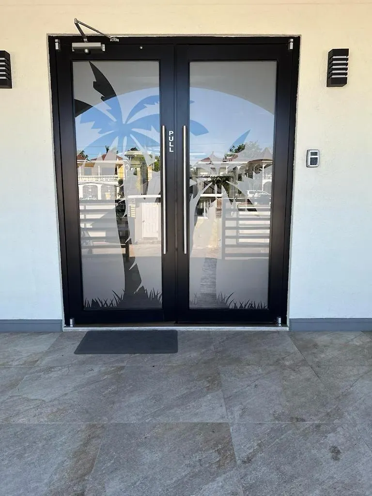Patterson Palm Apartment #7 مونتيغو باي 0*,